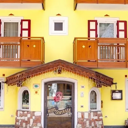 Hotell Albergo Centrale Canazei