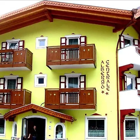 Hotell Albergo Centrale 2*