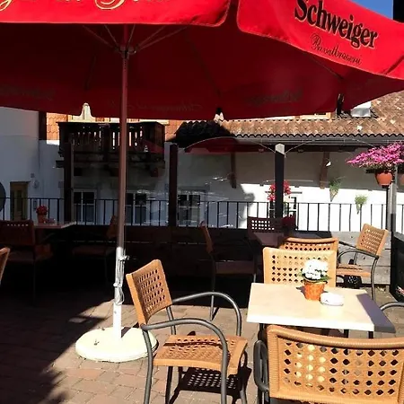 Albergo Centrale Hotell Canazei