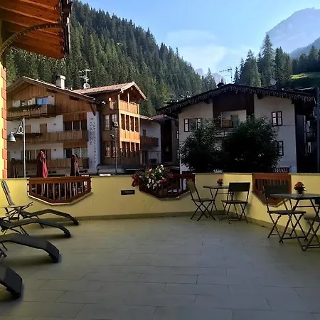 Hotell Albergo Centrale 2*